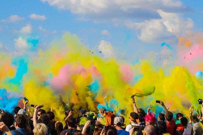 Holi - Festival of Colors - Key points to know before you book