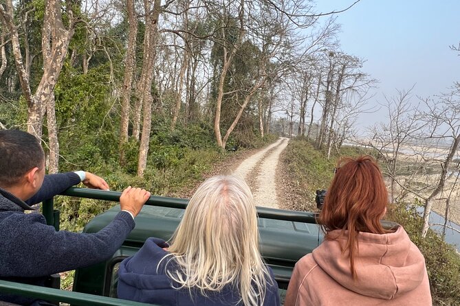 Jungle Towernight Stay In Chitwan National Park ,nepal-2 Nights 3 Days Package - The tower night: basic rooms, big atmosphere