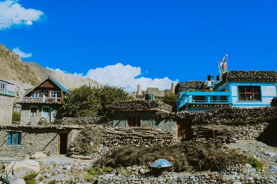 Kathmandu: 11-Day Annapurna Circuit Guided Trek via Tilicho - Day 3: Upper Pisang to Ngawal