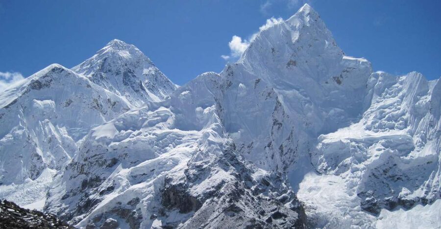 Kathmandu: 14-Day Everest Base Camp with Kala Patthar Trek - Kathmandu to Lukla: the trip begins with a flight