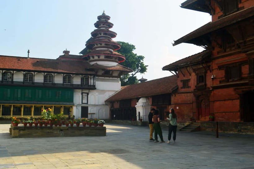 Kathmandu 4-Heritage Sites Tour - What the private vehicle and guide add