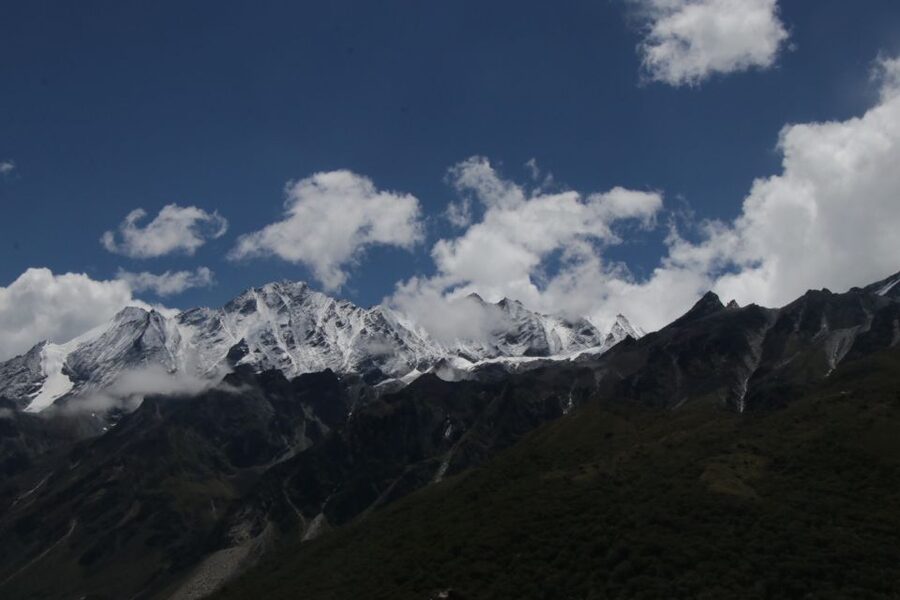 Kathmandu: 6-Day Limitless Langtang Trek - Day 4: Kyanjin Ri and the return toward Thangsyap