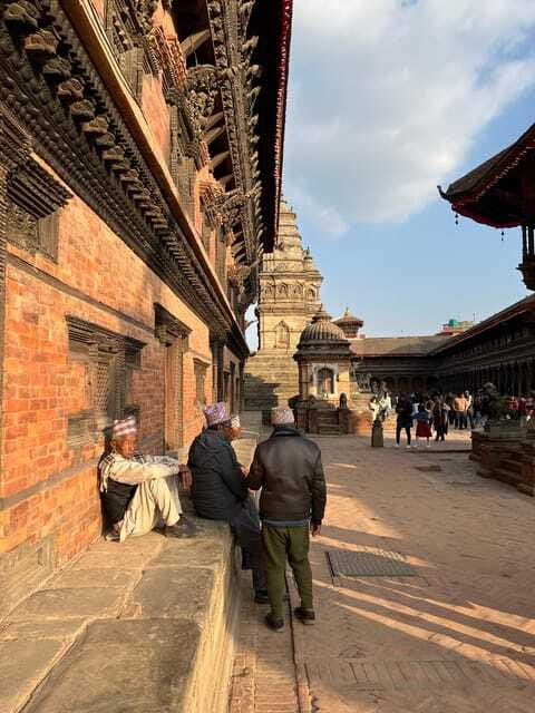 Kathmandu: 7 UNESCO World Heritage Sites Day Tour with lunch - Food, breaks, and the packed lunch question