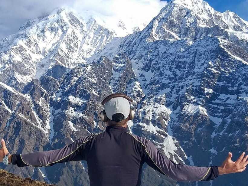 Kathmandu: 8-Day Annapurna Circuit Trek via Thorong La Pass - Day 3: Pisang to Manang and the first major views