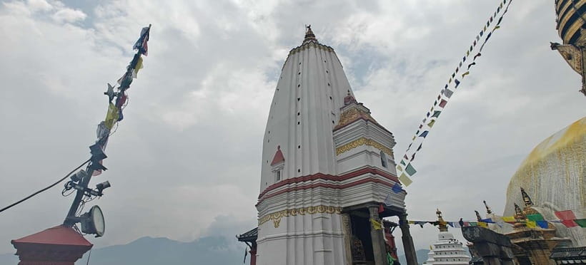 Kathmandu: A Day Tour of Buddhist Stupas - Five Hours, Transport, and Pickup Details
