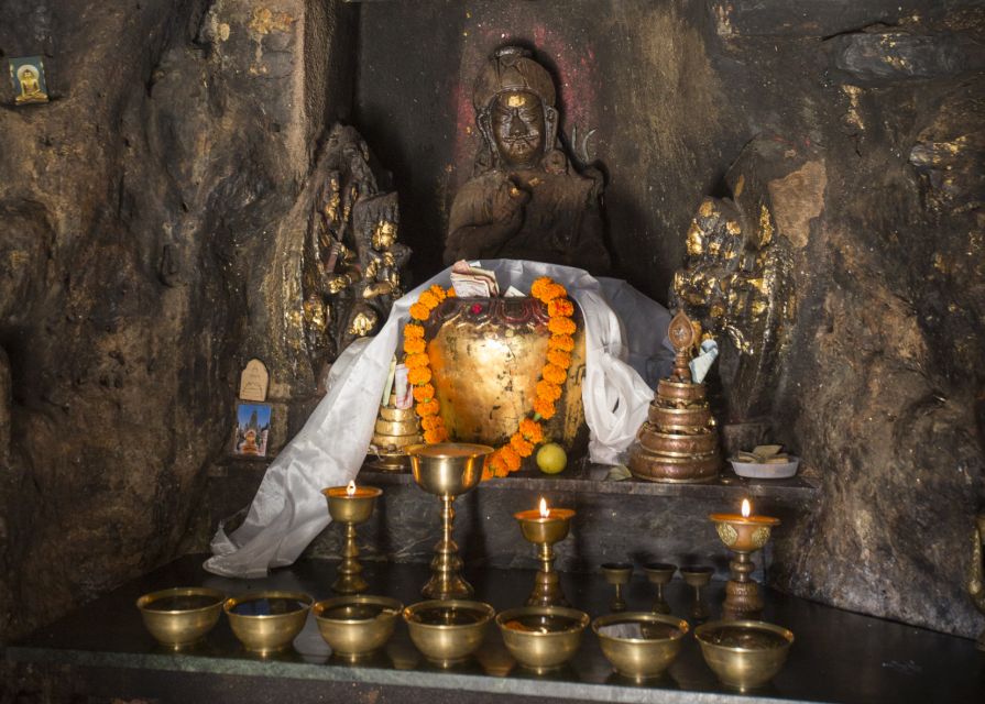 Kathmandu: Ancient City Kirtipur & Pharping Monastery Tour - What the private format adds at $55