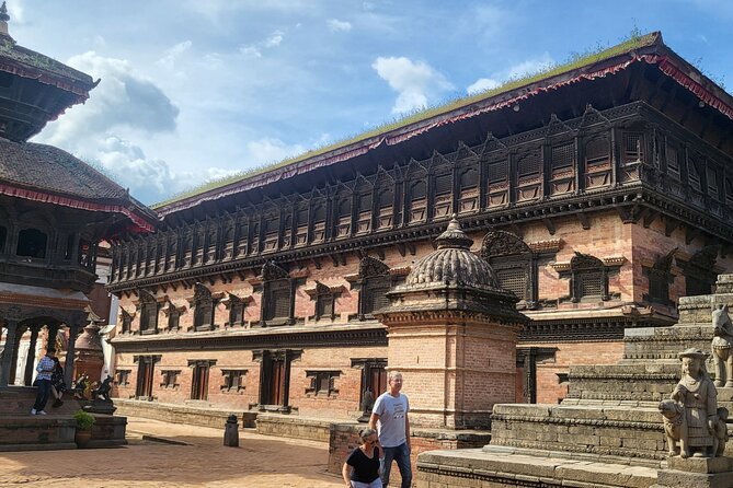 Kathmandu and Bhaktapur Cities Guided Tour - What the $70 price includes