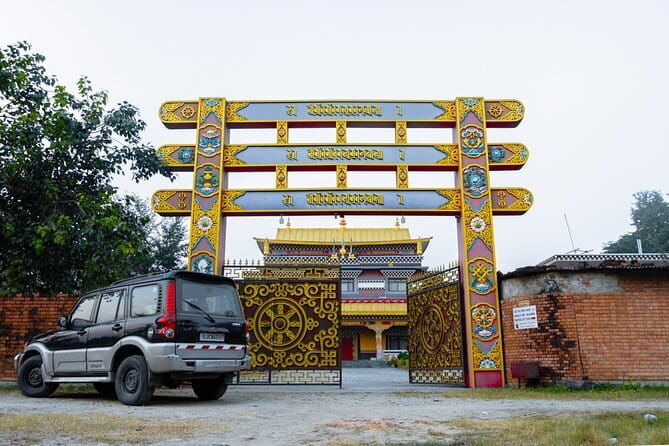 Kathmandu Chandragiri Cable Car and Swayambhunath Private Tour - A guide can make the temples easier to understand