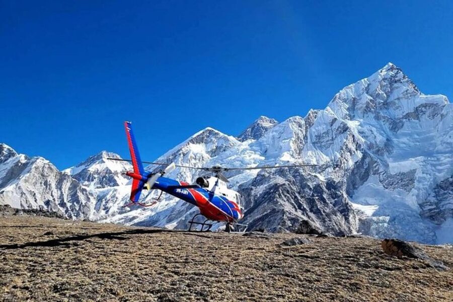 Kathmandu: Everest Base Camp Helicopter Tour with Landings - What to wear and carry