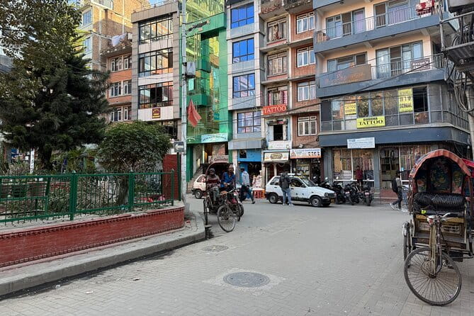 Kathmandu: Food, Drink and Shopping Rickshaw Tour - The 30-minute rickshaw ride through Kathmandu