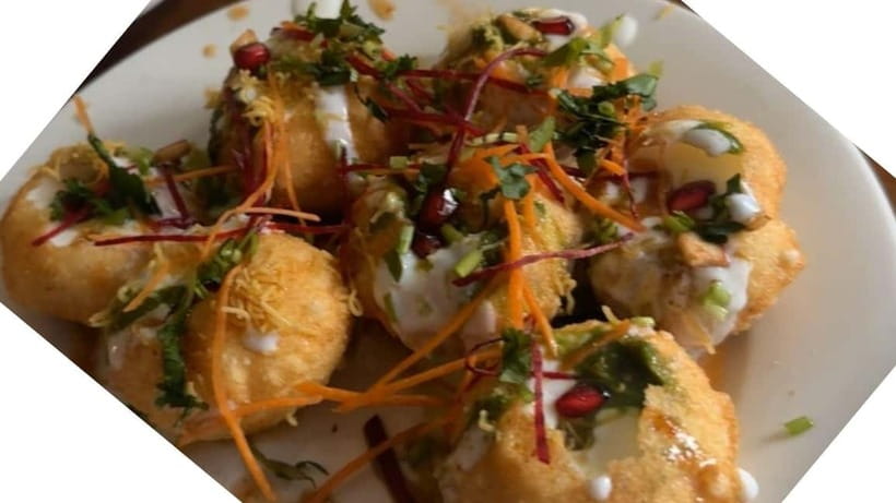 Kathmandu: Guided Delicious Food Tour with 12+ Tastings - Starting in Thamel with a small group