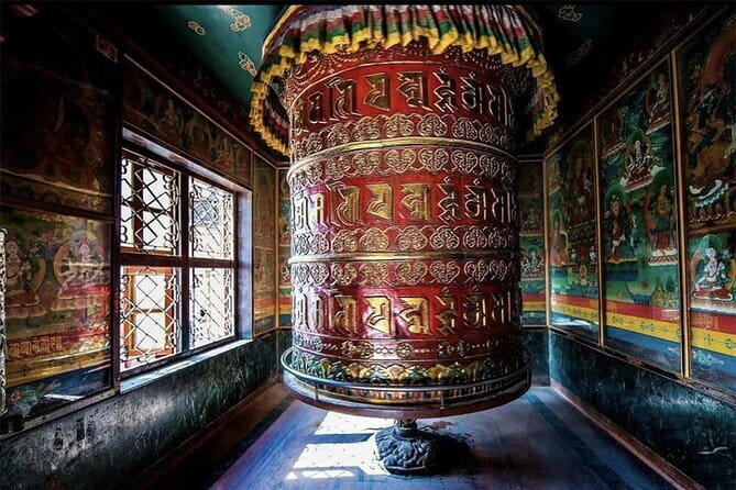Kathmandu: Kopan Monastery, Swayambhu and Boudha Nath Stupa Tour - Beginning at Boudhanath Stupa