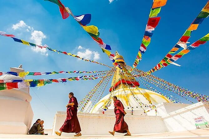 Kathmandu: Kopan Monastery, Swayambhu and Boudha Nath Stupa Tour - The calm setting of Kopan Monastery