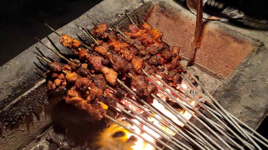 Kathmandu Local Food Hunt Tour - Who should book this Kathmandu food tour?