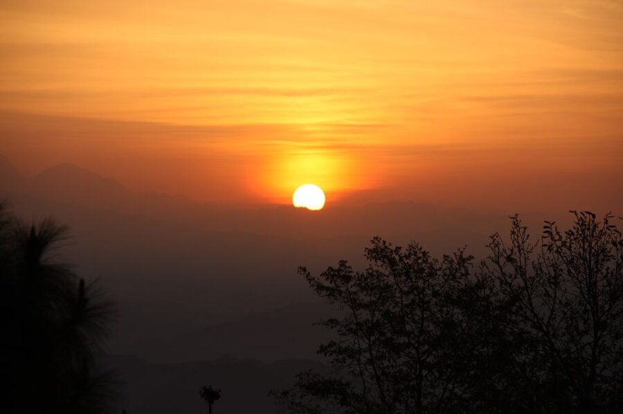 Kathmandu: Nagarkot Sunrise Tour with Day Hike - Key points to know before you book