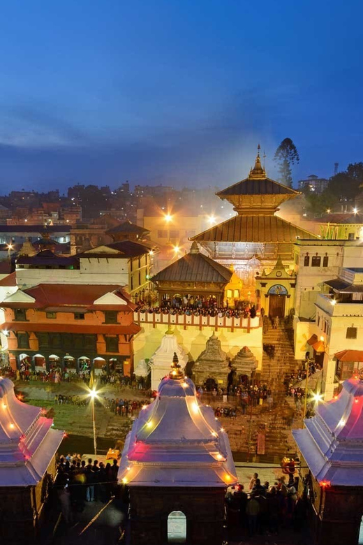 Kathmandu: Pashupatinath Temple Aarti Night Tour - What happens during the aarti ceremony