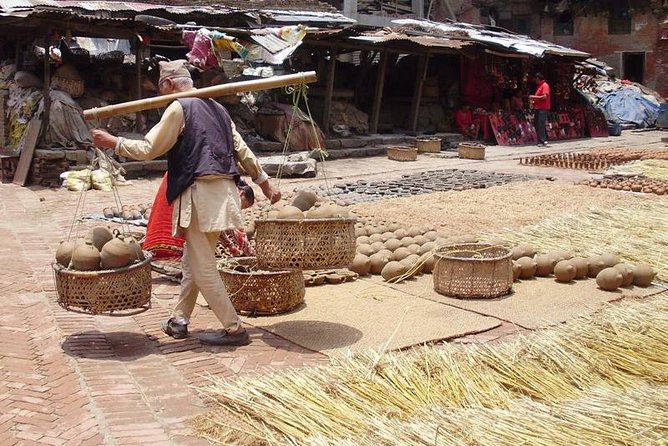 Kathmandu Pokhara Tour - 5 Days - How the guide affects the experience