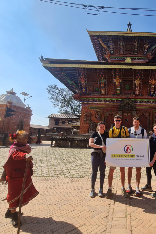 Kathmandu's 7 UNESCO Heritage Gems: Private Full-Day Tour - The day at a glance