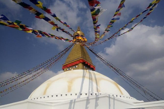 Kathmandu UNESCO World Heritage Tour - Pashupatinath shows living Hindu worship