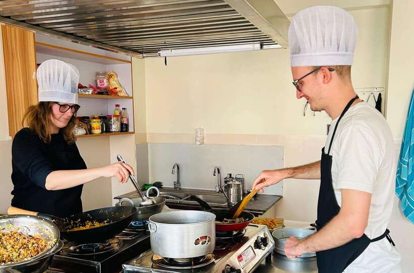 Kathmandu: Women-Led Cooking Class & Momo Making-Local Taste - What the strong feedback tells me