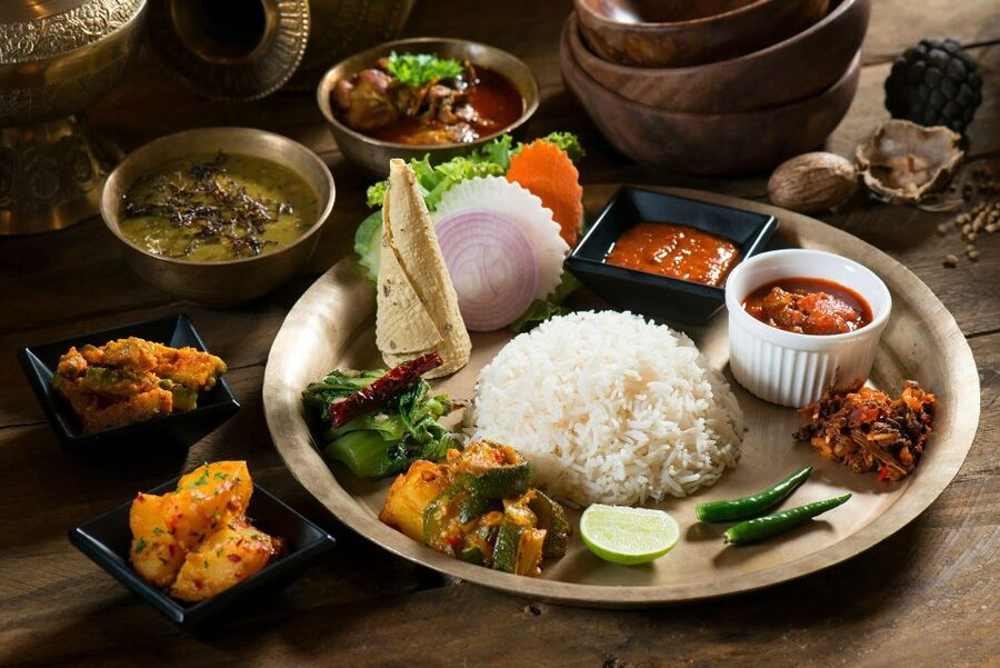 Kirtipur: Kritipur Tour, tasting local Cuisines and Drinks - What the guides and driver add to the day