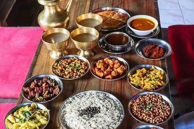 Kirtipur & Swayambhu Trip from Kathmandu: Local Eats and Drinks - Swayambhunath: one hour at the Monkey Temple