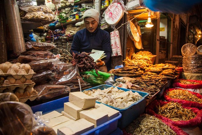 Local Bazaar Walking Tour in Kathmandu with Professional Guide - Kathmandu Durbar Square and Hanuman Dhoka