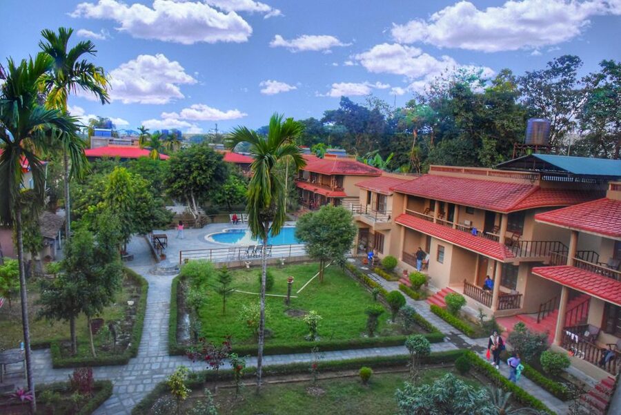 Luxury Chitwan Jungle Safari Package (2Nights/3Days) Resort - The long road from Kathmandu or Pokhara