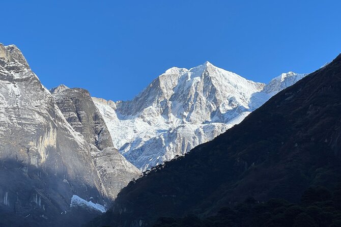 Makalu Base Camp Trek - The flight and rough road to the trailhead