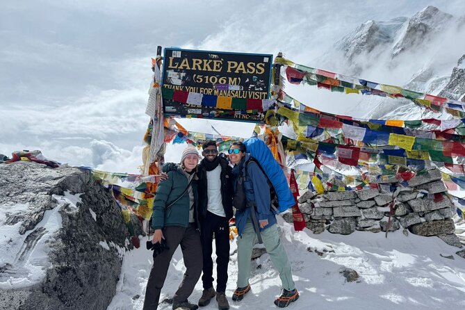 Manaslu Circuit Trek - 14 days of Himalayan Adventure - Day 5: Deng to Namrung and a Stronger Tibetan Influence