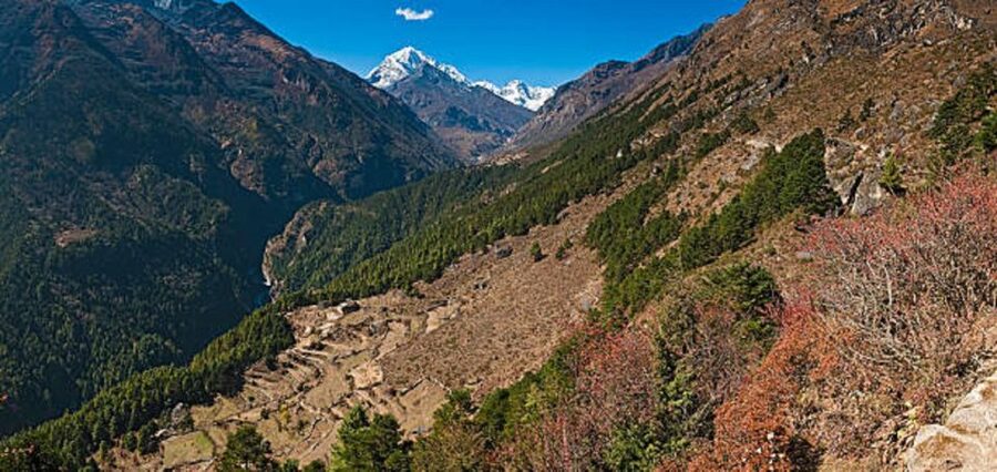 Mount Everest Panorama View Trek: Closest MT. Everest Hiking - Day 2: Namche Bazaar brings the first big mountain views