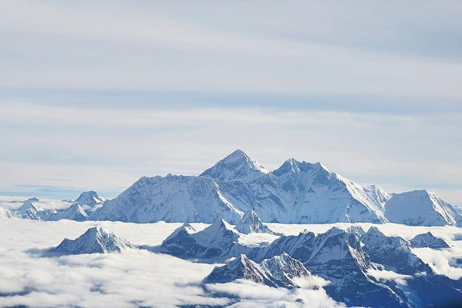 Mount Everest Scenic Flight 50 Minutes - Who should book this flight?