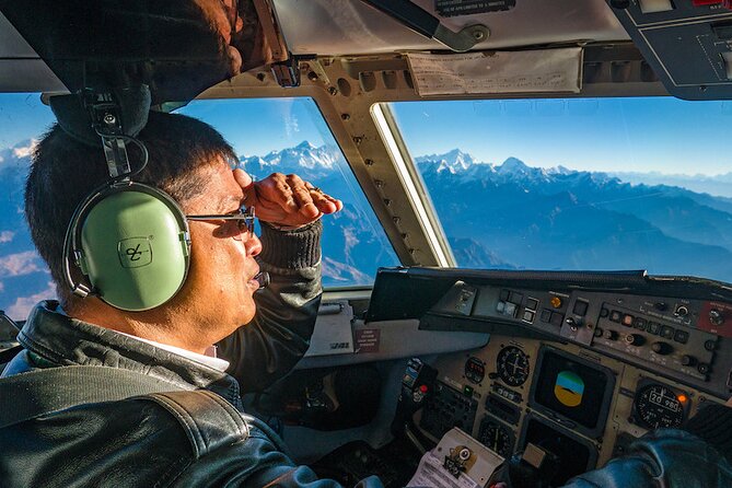 Mountain Everest Scenic Flight with Hotel Pickup and Dropoff - The Everest turn and the return to Kathmandu