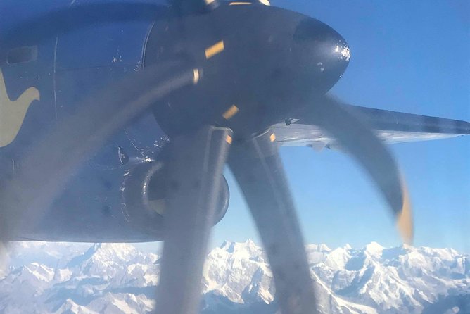 Mountain Flight in Nepal - Everest without a trek