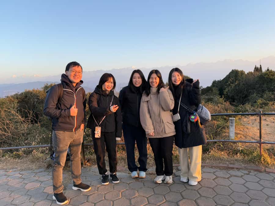 Nagarkot & Bhaktapur Tour with Private Transport - What the lack of a guide means in Bhaktapur