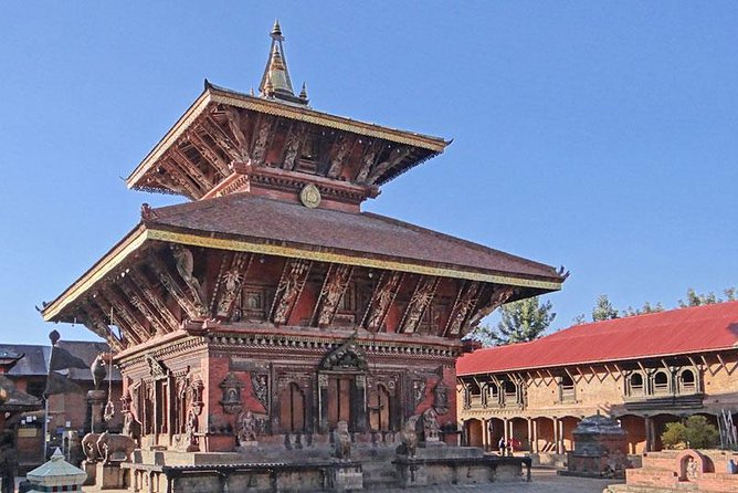 Nagarkot day hiking tour with Everest view - Starting early at Nagarkot View Tower