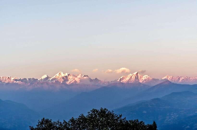 Nagarkot Sunrise and Hike to Changu Narayan Temple - The drive from Kathmandu and the value of a private car