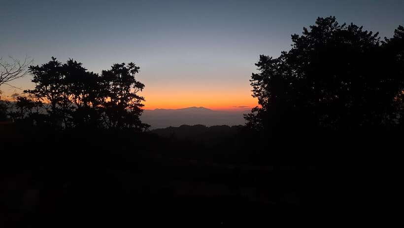 Nagarkot Sunrise & Bhaktapur Durbar UNESCO Tour in Kathmandu - Why this six-hour outing works
