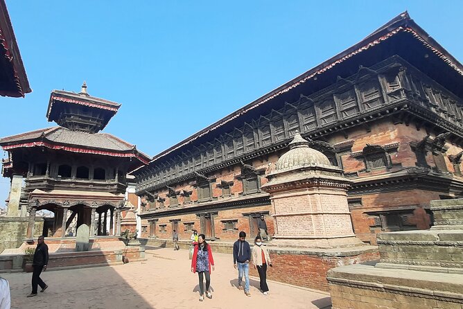 Nagarkot Sunrise & Bhaktapur UNESCO Heritage Private Tour - Dattatreya Temple and the old eastern square