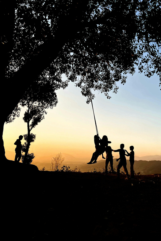 Nagarkot: Sunrise Tour & Hiking Trip Nagarkot from Kathmandu - The three-hour Nagarkot hike