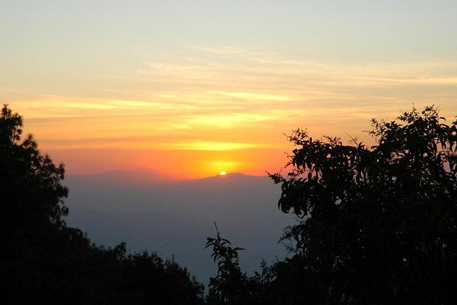 Nagarkot Sunrise View and Refreshing Morning Hike near Kathmandu - What the private format really changes