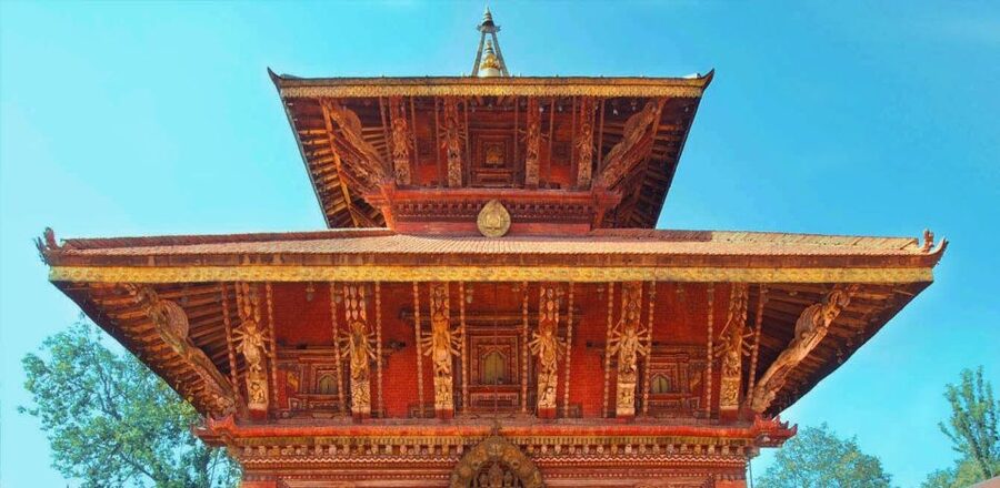 Nagarkot Sunrise With Trip To Changu Narayan and Bhaktapur - Changunarayan Temple and its carved details