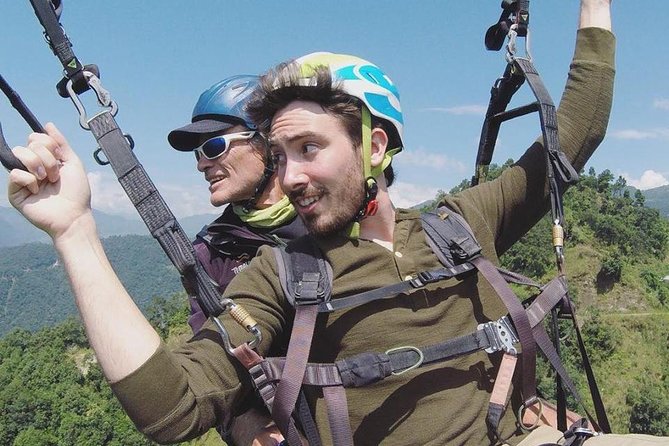 Paragliding in Pokhara - Twenty to twenty-five minutes above Pokhara