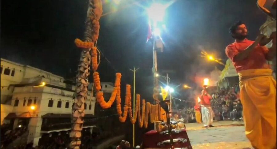 Pashupatinath Aarati and Bouddhanath Spiritual Tour - Seeing the Pashupati Aarati