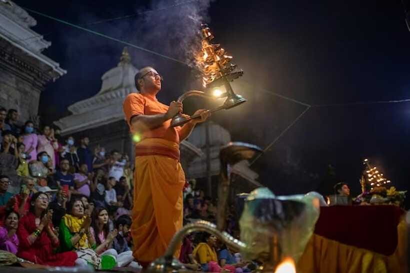 Pashupatinath Aarti Tour - What the $61 price covers