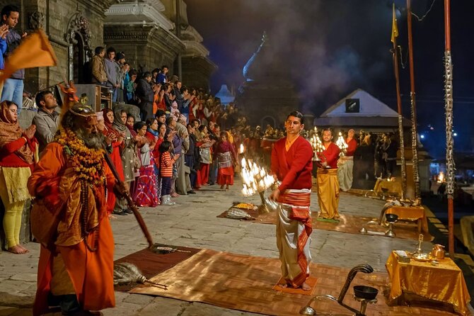 Pashupatinath Temple Aarti Night Tour - Exploring Pashupatinath with a guide