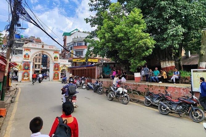 Patan and Bhaktapur Boutique Tour - Starting at Patan Dhoka and Pimbahal