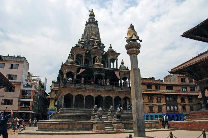 Patan and Bhaktapur Boutique Tour - Manga Hiti and Patan Museum