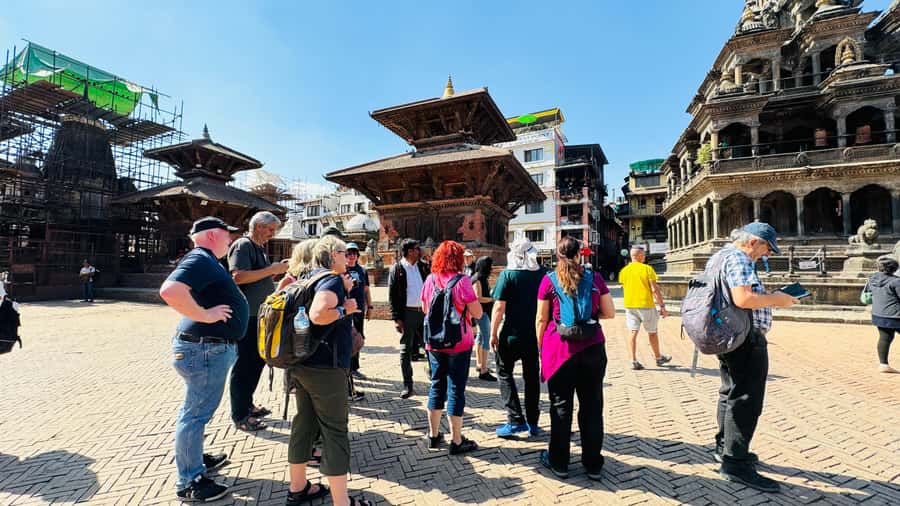 Patan & Bhaktapur Durbar Square Tour & Lunch - Private/Group - Private or group: which version fits you?
