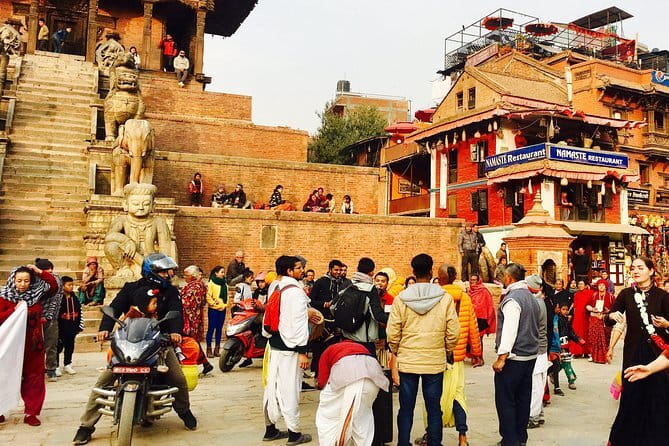 Patan Durbar Square Private Tour - The driver can shape the experience